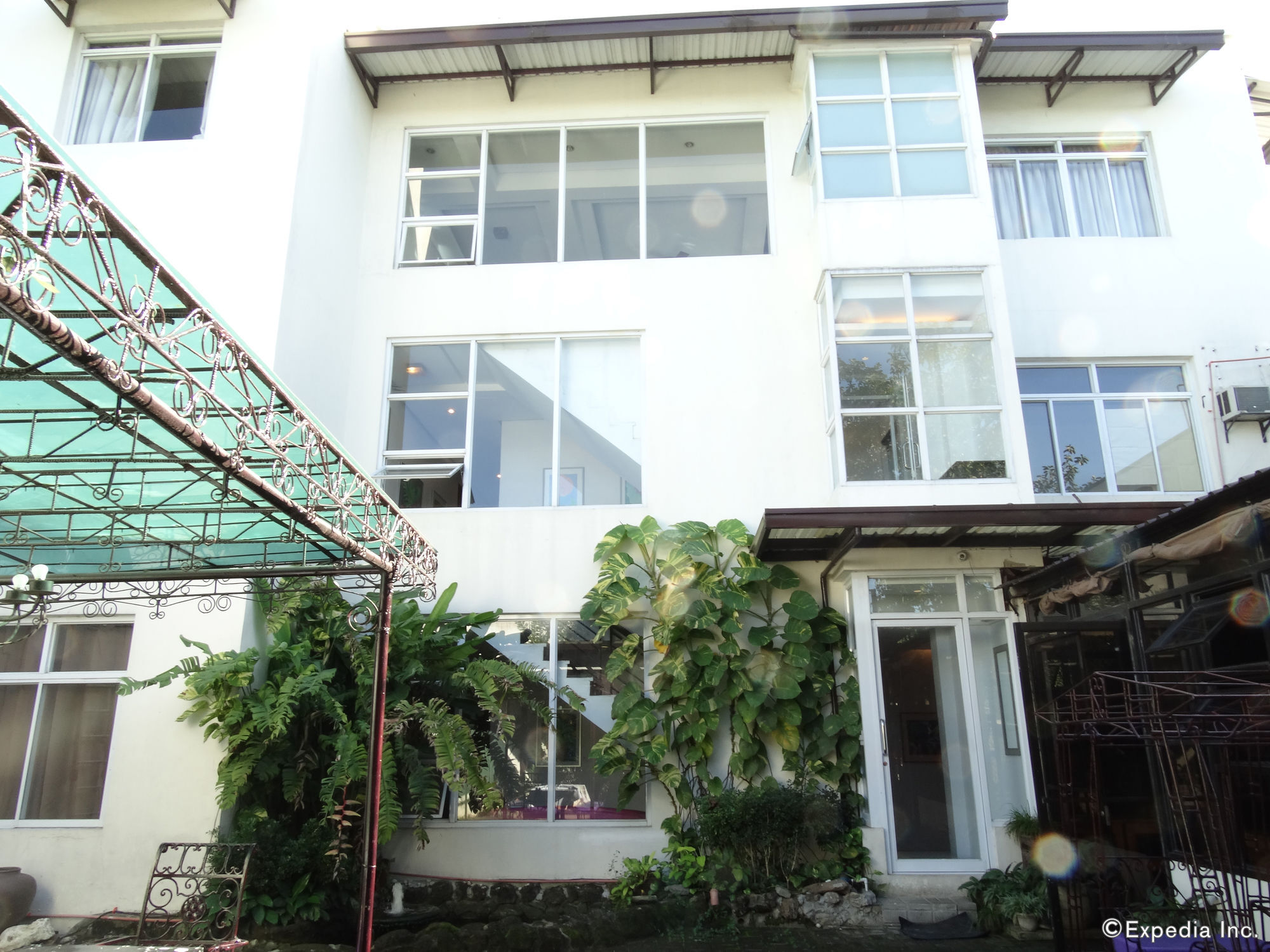 Purple Tree Bed & Breakfast Paranaque City Buitenkant foto